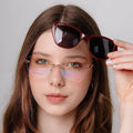 Armação Adele Marsala - Requer lentes policarbonato