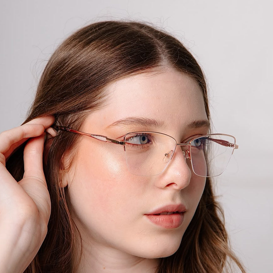 Armação Louise - Requer lentes em policarbonato